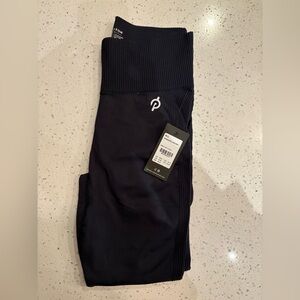 Black NWT Peloton M/L Seamless Leggings